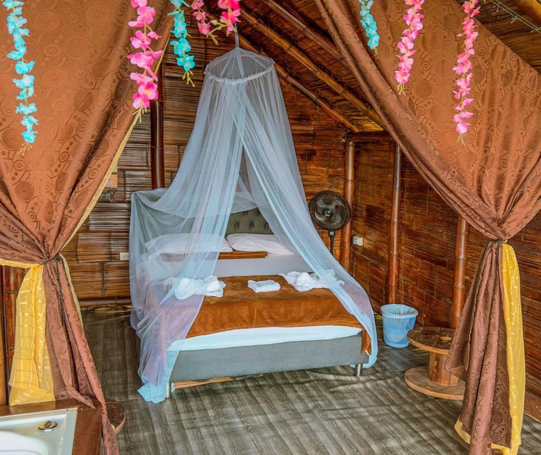 Hotel Glamping Mirador Santa Fe-Sopetrán Zewnętrze zdjęcie